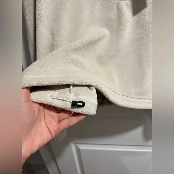 NWT Oner Active FLEECE OVERSIZED CROP 1/2 ZIP SWEATSHIRT - Picture 10 of 10